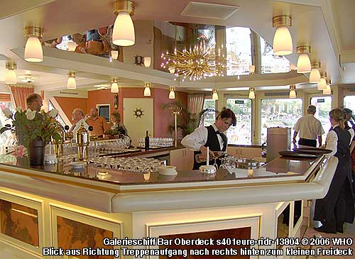 Galerieschiff s401eure-ride Salon Oberdeck. Blick vom Treppenaufgang nach hinten rechts zum kleinen Freideck auf dem Achterschiff.