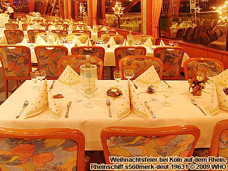 Weihnachtsfeier bei Köln auf dem Rhein, Rheinschiff s560merk-deut.