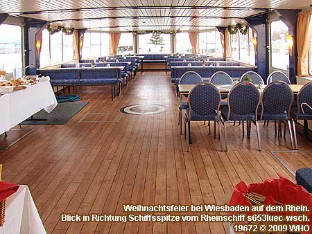 Weihnachtsfeier bei Wiesbaden auf dem Rhein auf dem Rheinschiff s653luec-wsch.