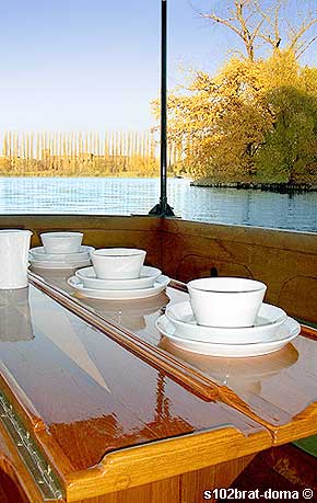 Berlin Partyboot s102brat-doma Strahlau Boot K�penick Bootstour Treptow Bootsverleih