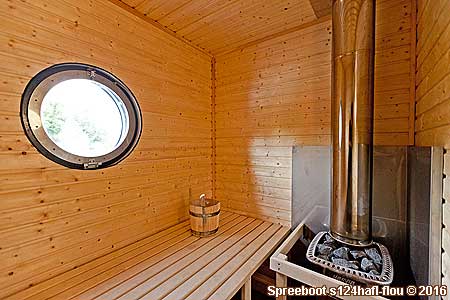 Sauna auf dem Floss Schiff Grillschiff in Berlin mieten