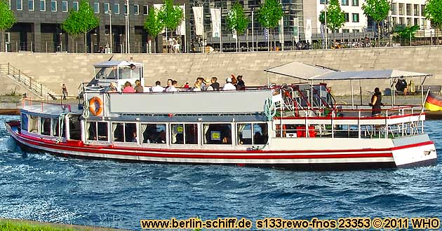 Berlin Charlottenburg Schiff mieten Grillschiff Partyschiff Partyboot Grillboot Jannowitzbrcke Friedrichshain Moabit Historischer Hafen