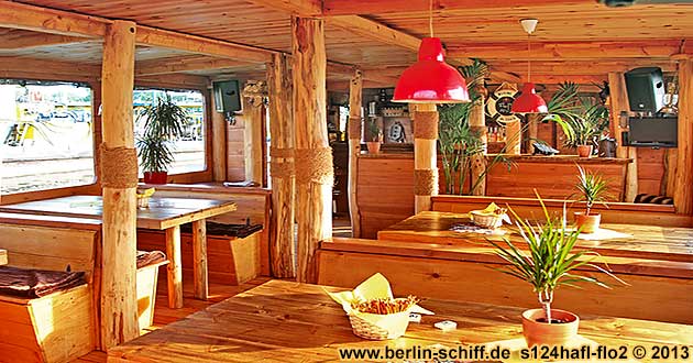 Berlin Oberbaumbrcke Schiff mieten Grillschiff Partyschiff Partyboot Grillboot Floss