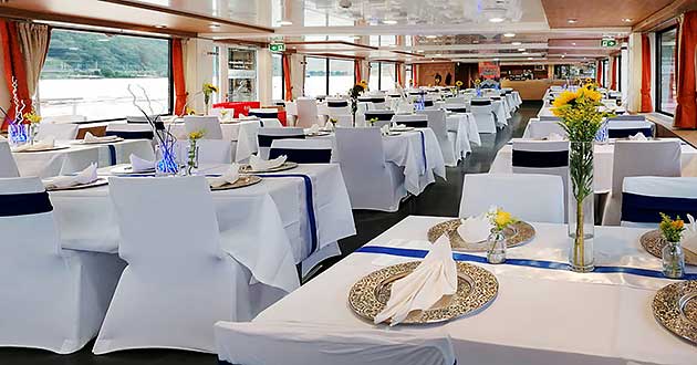 Hochzeitsfeier Hochzeit Schiff Frankfurt Main Bingen Rhein Rdesheim Wiesbaden Mainz