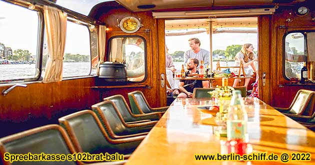 Berlin Kpenick Schiff mieten Jannowitzbrcke Friedrichshain Moabit Historischer Hafen