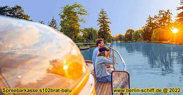 Berlin Kpenick Schiff mieten Jannowitzbrcke Friedrichshain Moabit Historischer Hafen