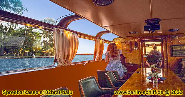 Berlin Kpenick Schiff mieten Jannowitzbrcke Friedrichshain Moabit Historischer Hafen