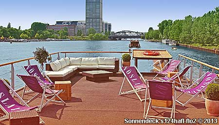 Berlin Oberbaumbrcke Schiff mieten Grillschiff Partyschiff Partyboot Grillboot Floss