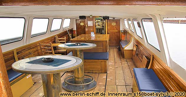 Berlin Mitte Charlottenburg Schiff mieten Grillschiff Partyschiff Partyboot Grillboot Spree Barkasse auch im Winter